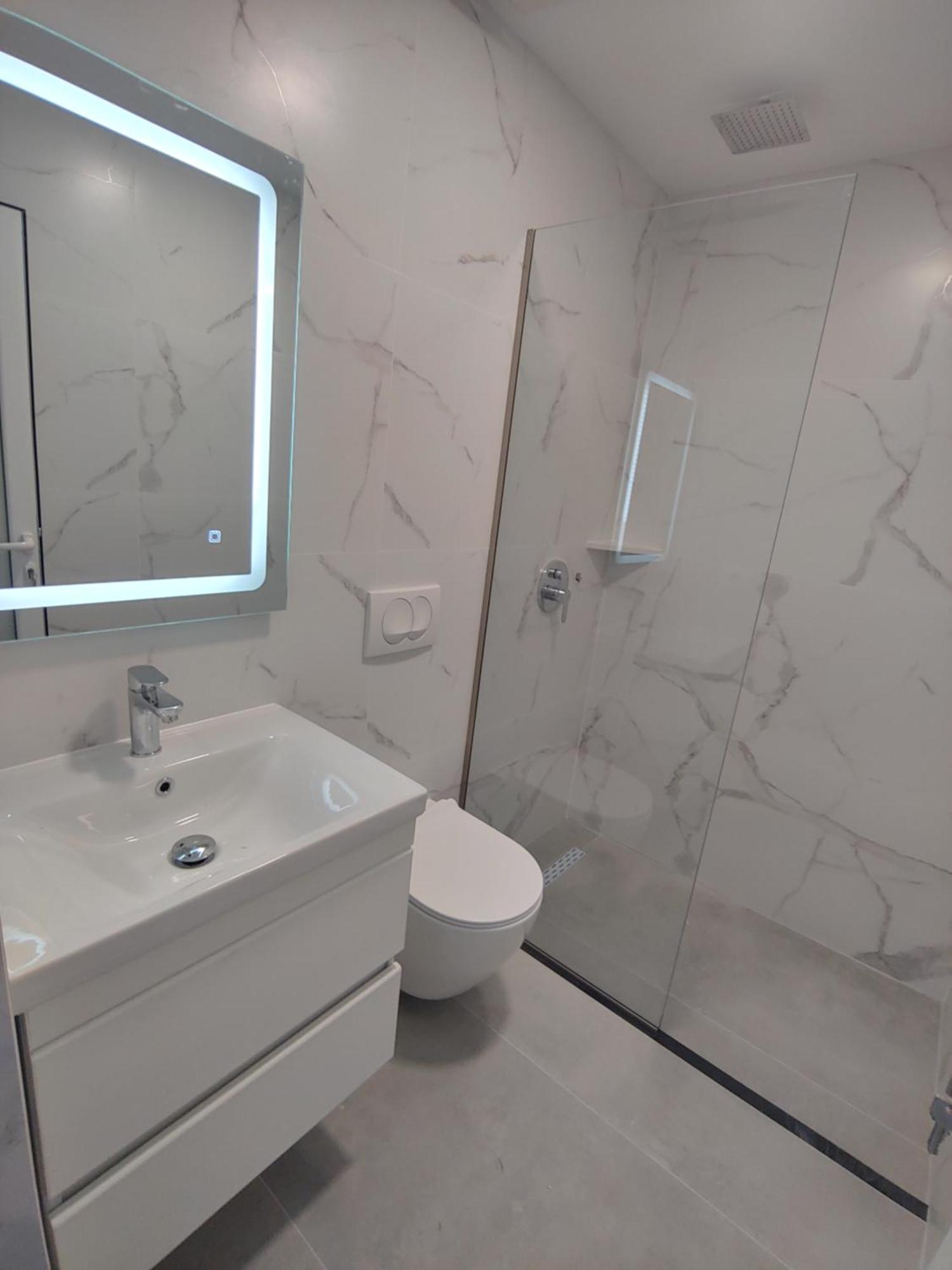 Zeka Apartment